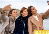 Живеем ли си живота наистина, или просто го документираме